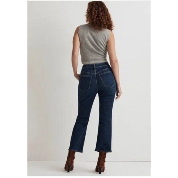 Madewell Petite Curvy Kick Out Crop Jeans 33P Dark Blue Bootcut Denim Jean - Picture 9 of 9